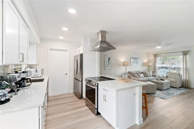 $9,000 | 2581 Poinciana Street, Naples, FL 34105