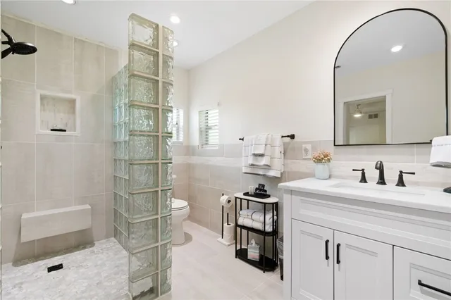 $9,000 | 2581 Poinciana Street, Naples, FL 34105