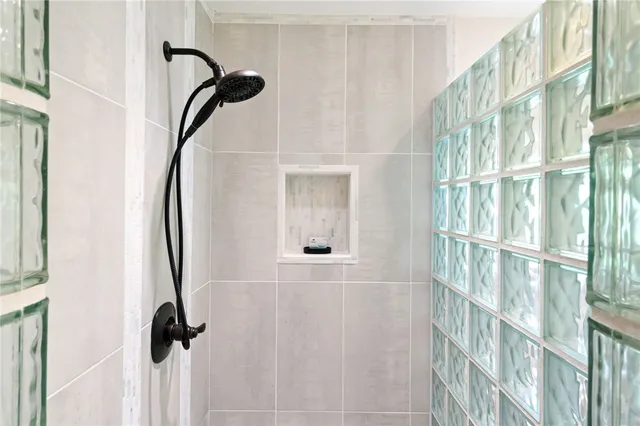 $9,000 | 2581 Poinciana Street, Naples, FL 34105