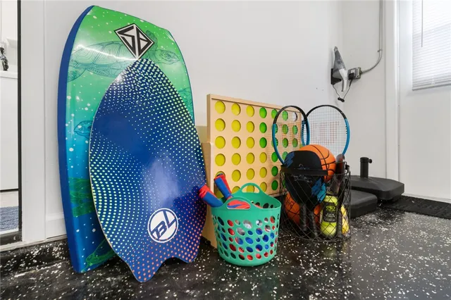 $9,000 | 2581 Poinciana Street, Naples, FL 34105