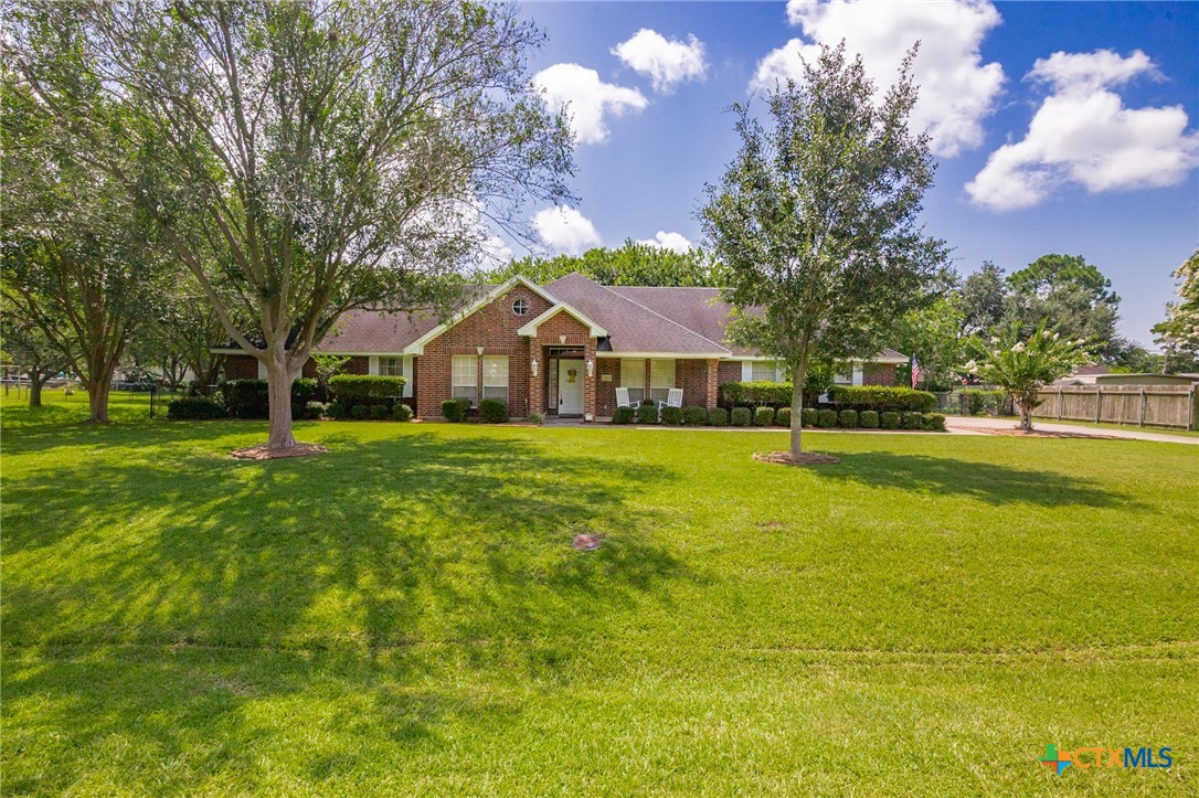 303 Perth Road Victoria, TX 77904 - Photo 1 of 39