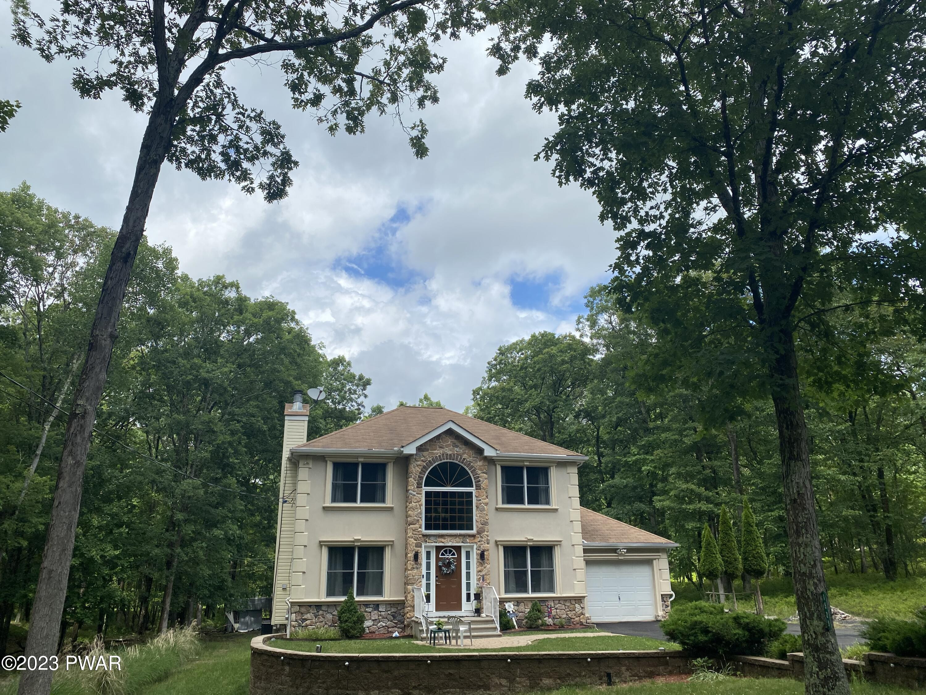 1529 Deer Run East Bushkill, PA 18324 - Photo 50 of 54