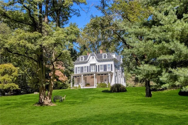 $2,995,000 | 4 Deer Run, Sparkill, NY 10976