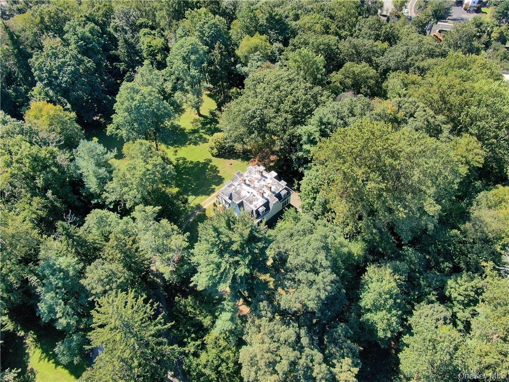4 Deer Run Sparkill, NY 10976 - Photo 31 of 34 an aerial view of residential house with outdoor space and trees all around