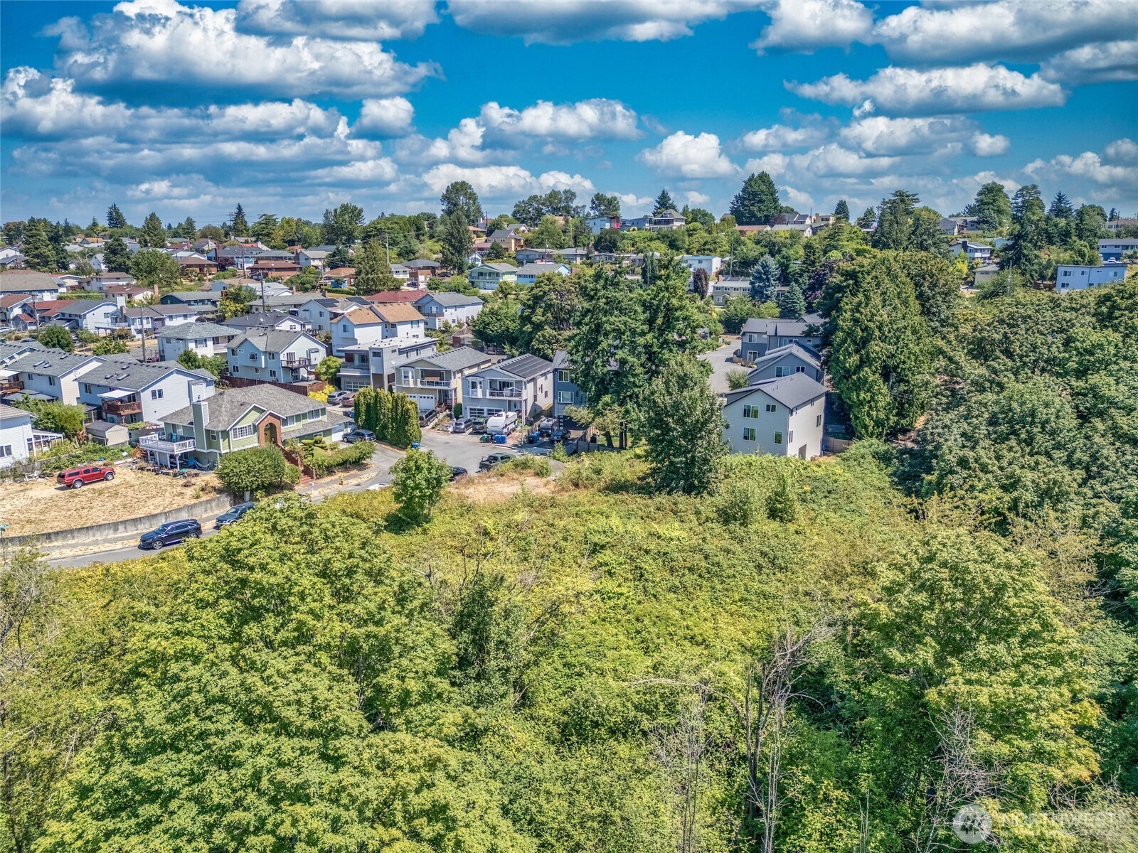 2021 South Raymond Street Seattle, WA 98108 - Photo 14 of 22 a view of a city