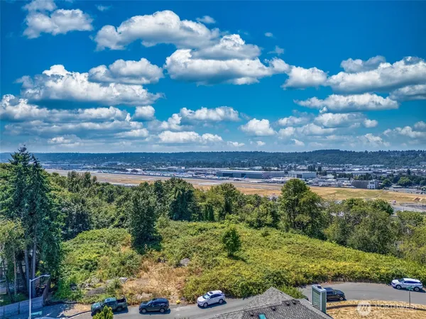 $525,000 | 2021 South Raymond Street, Seattle, WA 98108