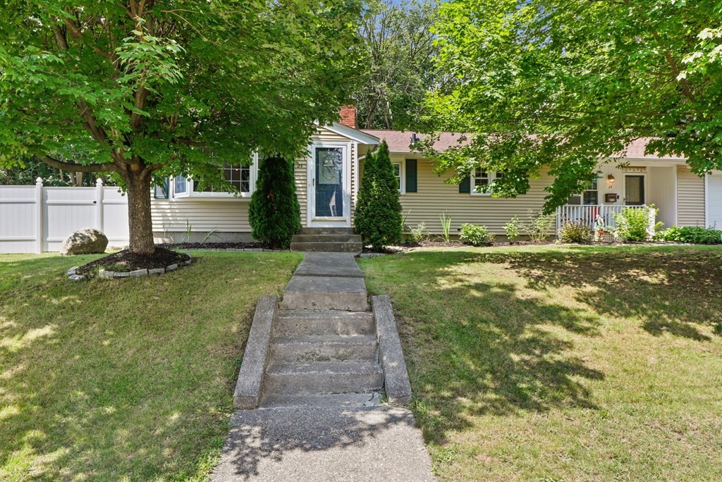 24 Saybrook Road Shrewsbury, MA 01545 - Photo 1 of 37 Gallery Image 1