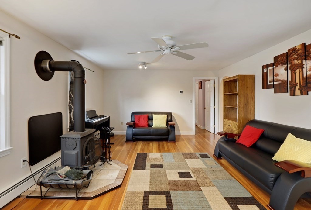 24 Saybrook Road Shrewsbury, MA 01545 - Photo 11 of 37 Gallery Image 11