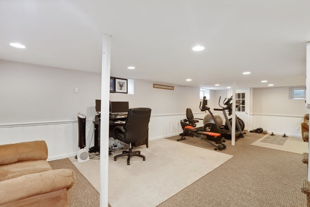 24 Saybrook Road Shrewsbury, MA 01545 - Photo 22 of 37 Gallery Image 22