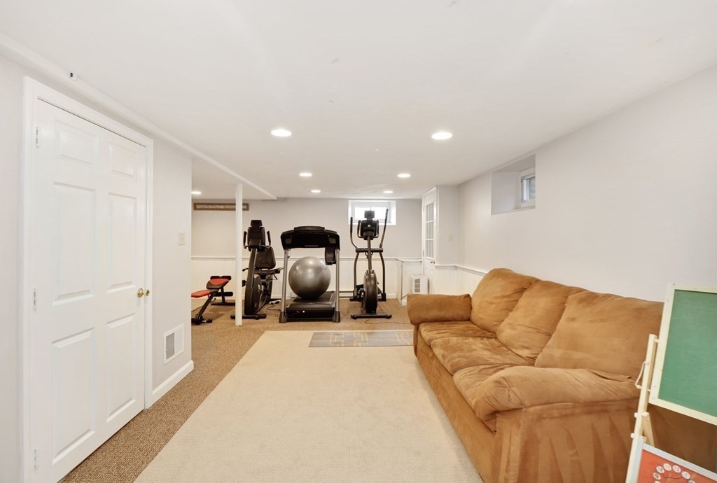 24 Saybrook Road Shrewsbury, MA 01545 - Photo 26 of 37 Gallery Image 26