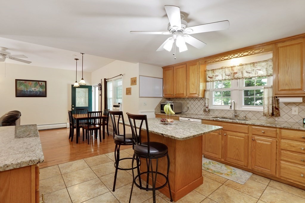 24 Saybrook Road Shrewsbury, MA 01545 - Photo 7 of 37 Gallery Image 7