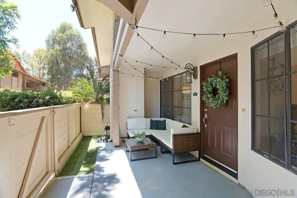$2,595 | 12588 Carmel Creek Road, Unit 33, San Diego, CA 92130
