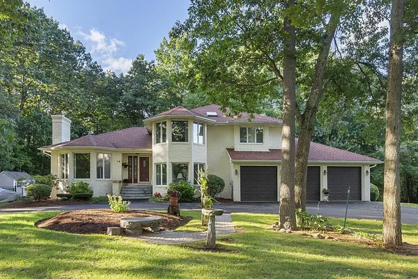 $1,360,000 | 16 Fox Run Lane, Unit 10382, Salem, NH 03079