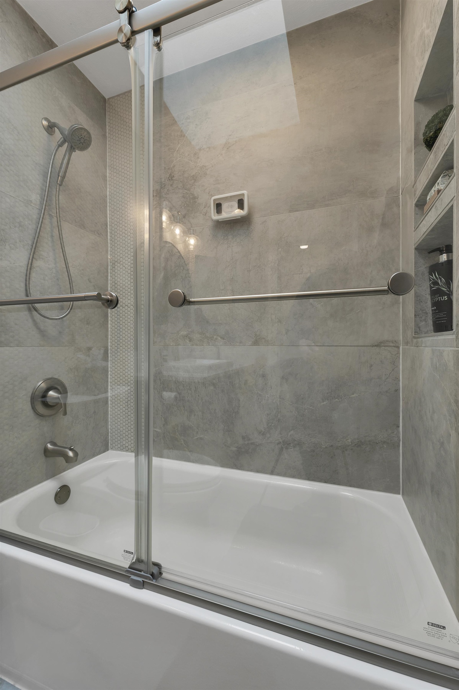 16 Fox Run Lane, Unit 10382 Salem, NH 03079 - Photo 47 of 60