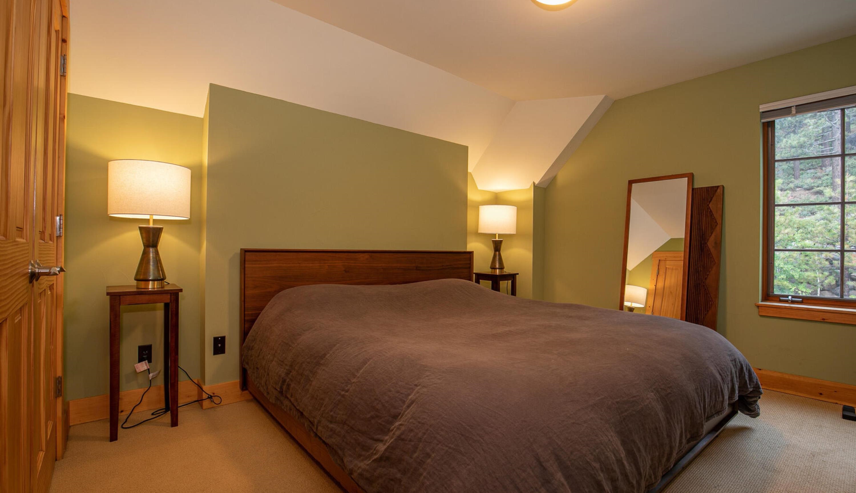 10770 Donner Pass Road Truckee, CA 96161 - Photo 14 of 18 Gallery Image 14