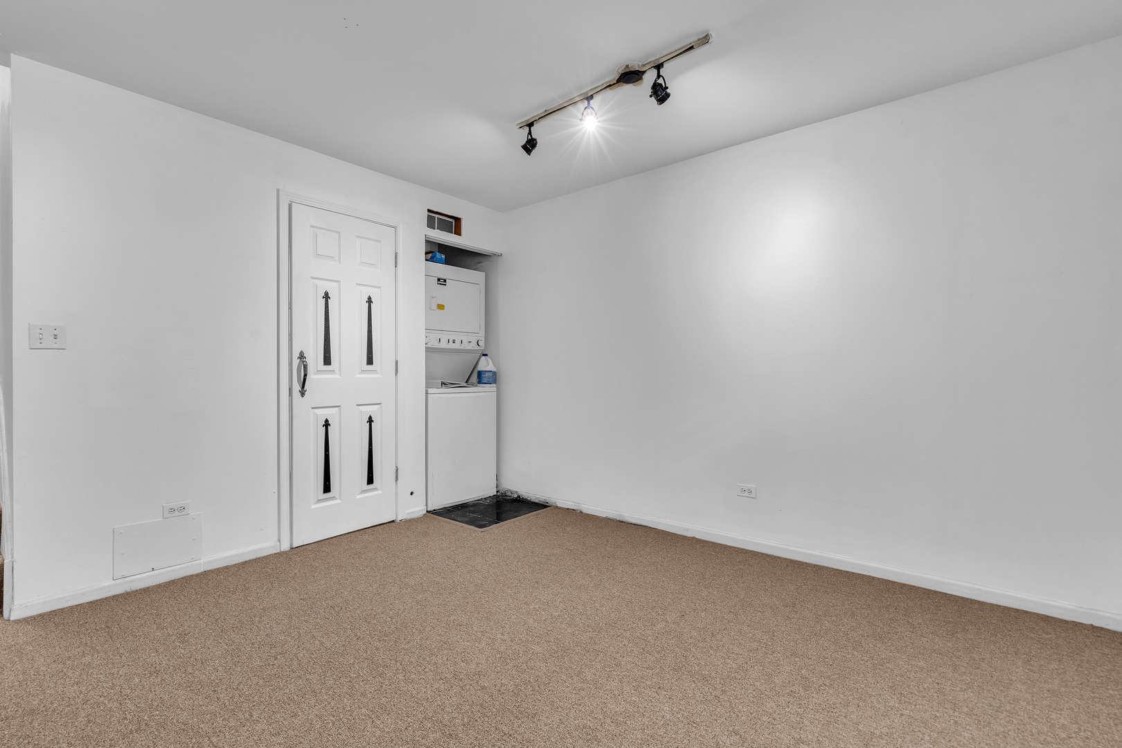 3811 West School Street, Unit C Chicago, IL 60618 - Photo 19 of 26