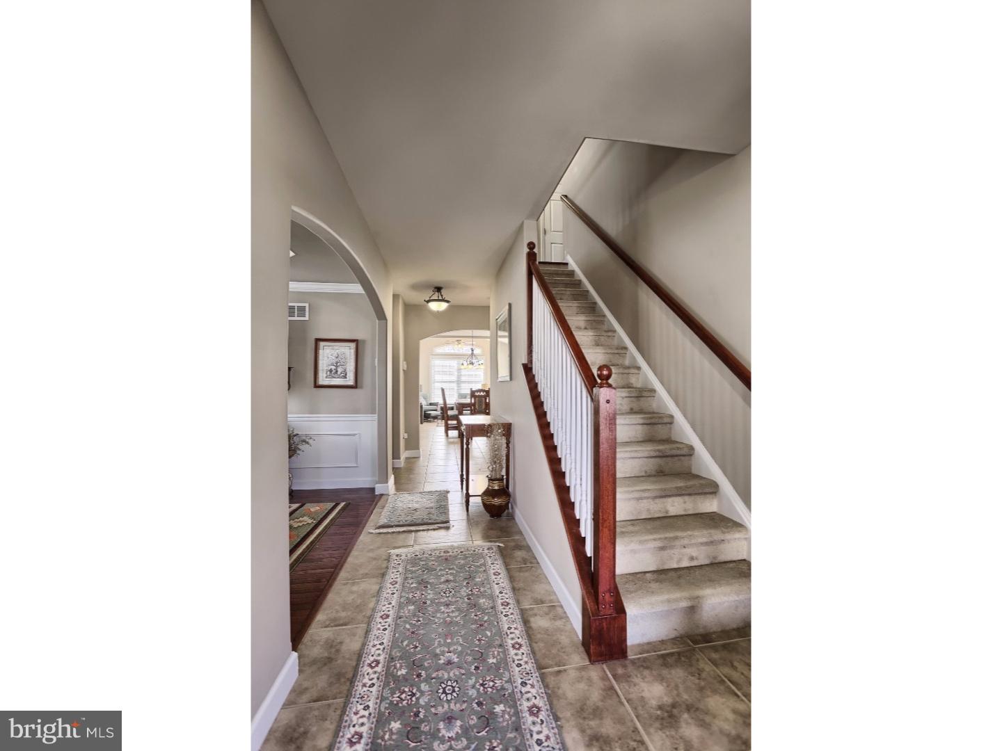 660 Ebersole Road Reading, PA 19605 - Photo 4 of 24 Hallway