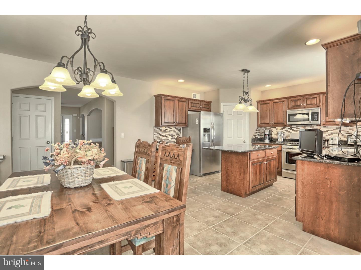 660 Ebersole Road Reading, PA 19605 - Photo 9 of 24 Kitchen