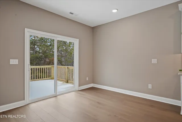 $589,900 | 1576 Green Meadows Lane, Lenoir City, TN 37771