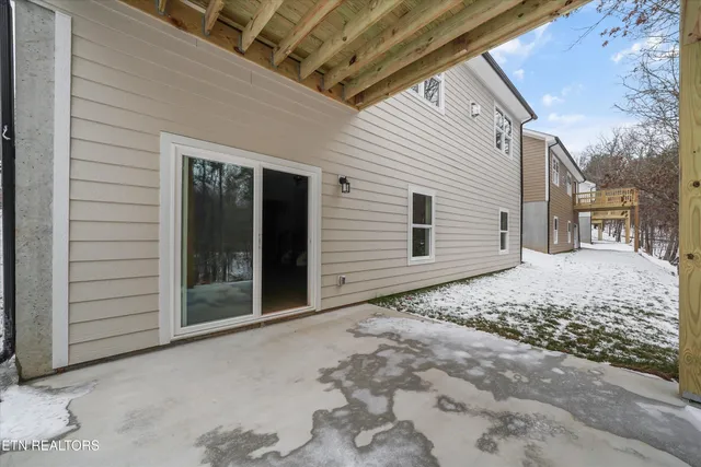 $589,900 | 1576 Green Meadows Lane, Lenoir City, TN 37771