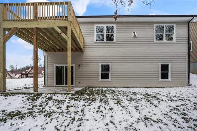 $589,900 | 1576 Green Meadows Lane, Lenoir City, TN 37771