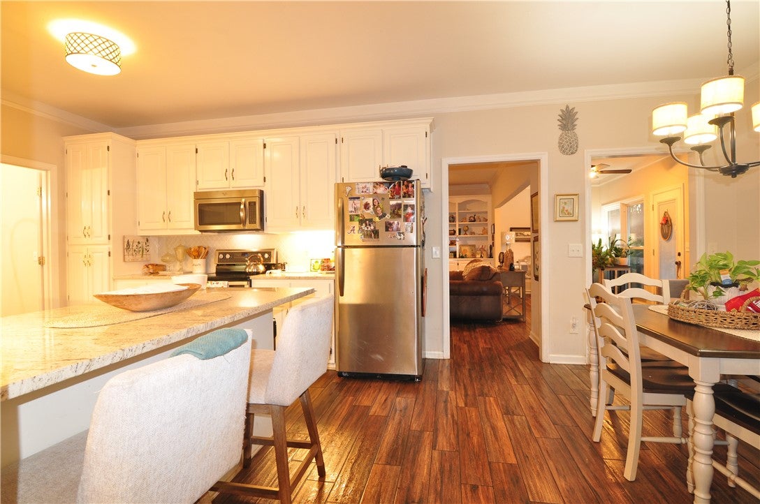 621 Little Creek Road Auburn, AL 36832 - Photo 15 of 32 Gallery Image 15