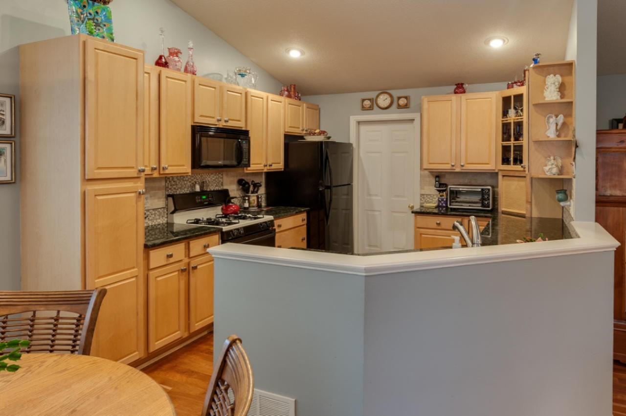 8775 Hathaway Road Kalamazoo, MI 49009 - Photo 6 of 32 Hathaway-5
