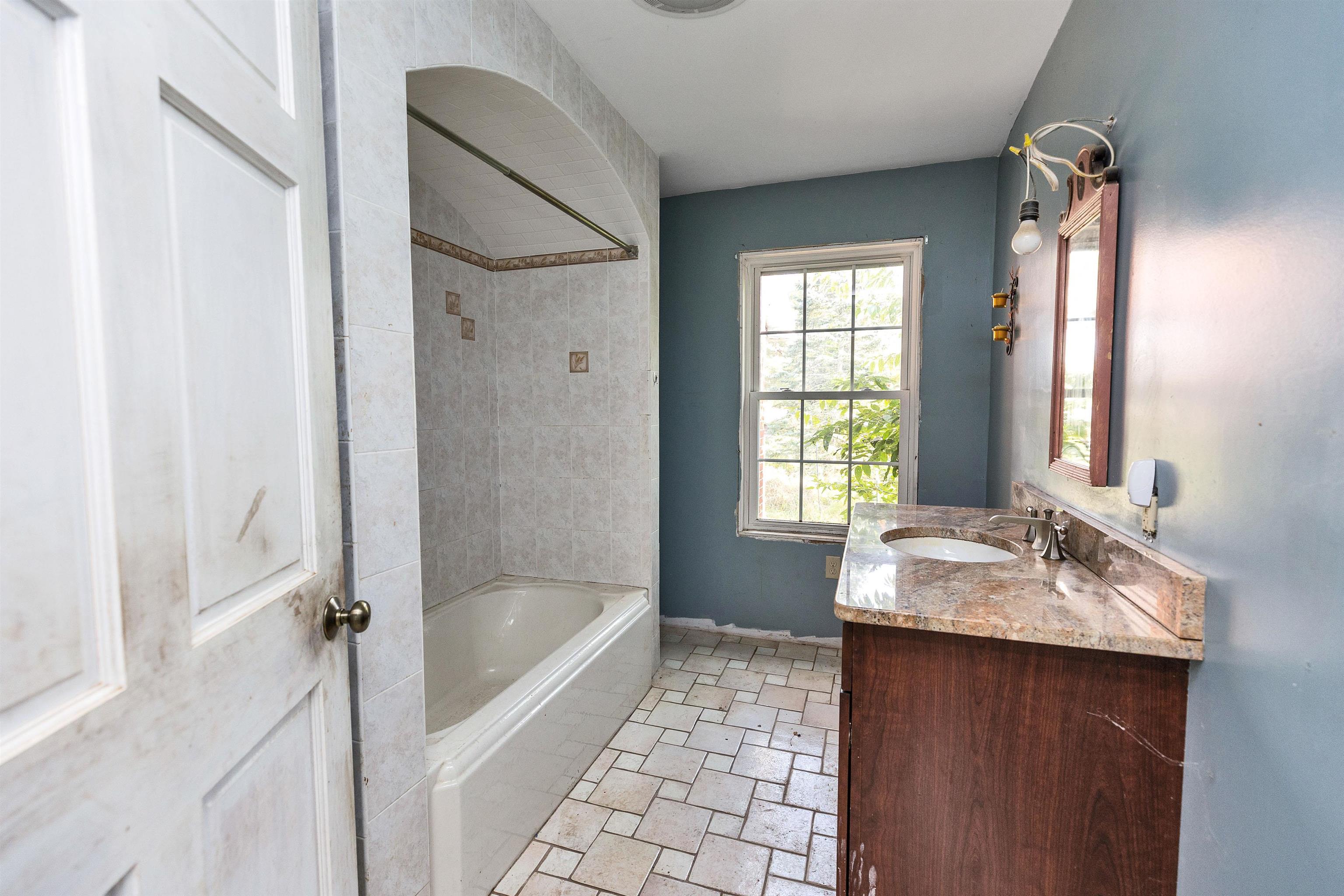 53 Carpenter Road Chichester, NH 03258 - Photo 8 of 38