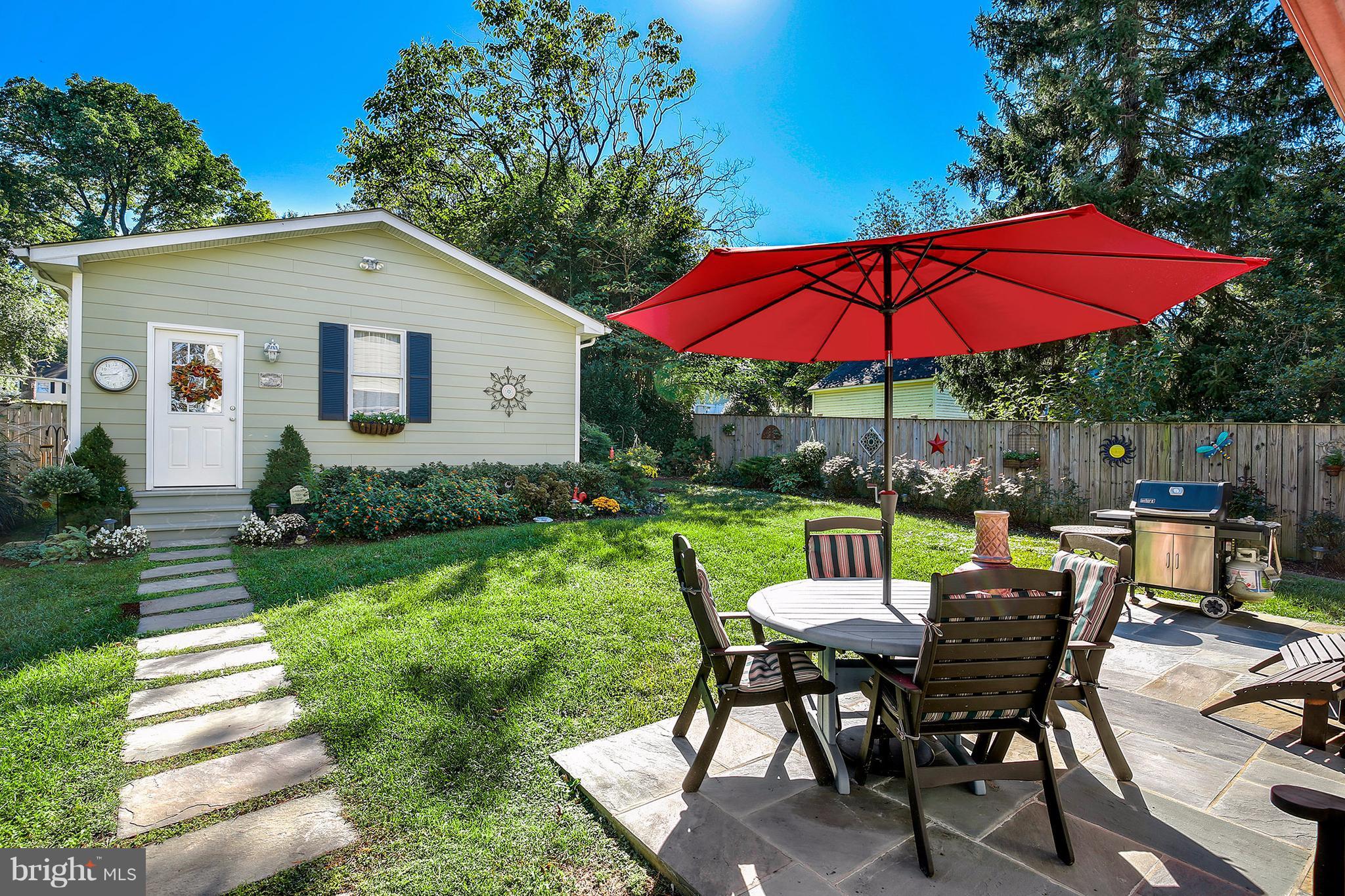 405 Baltimore Road Rockville, MD 20850 - Photo 29 of 30 Exterior (Rear)
