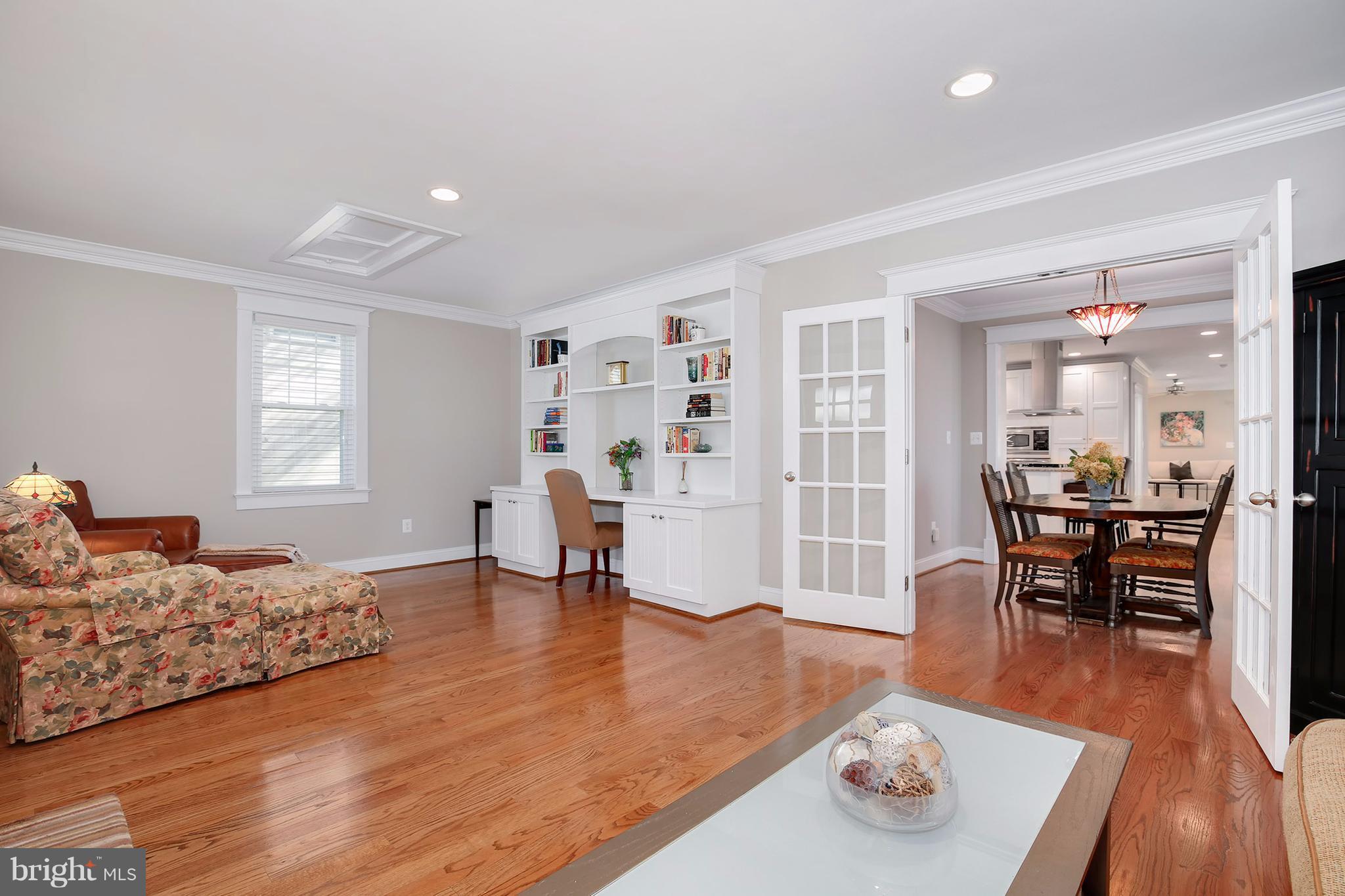 405 Baltimore Road Rockville, MD 20850 - Photo 8 of 30 Family Room