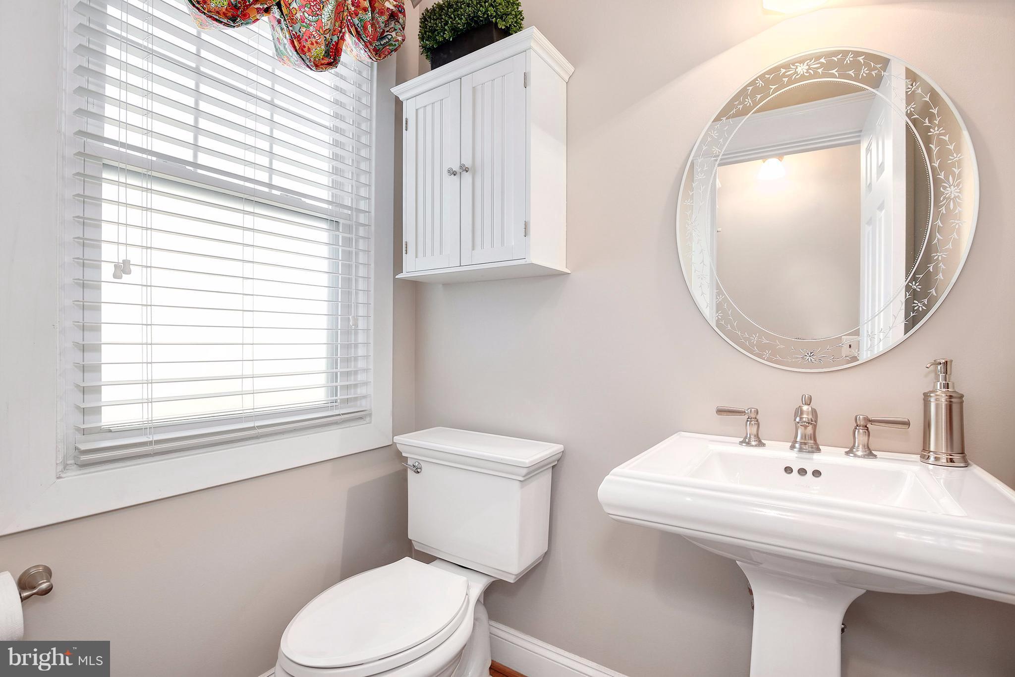 405 Baltimore Road Rockville, MD 20850 - Photo 10 of 30 Bath