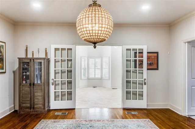 $6,800 | 2809 Park Hill Drive, Fort Worth, TX 76109