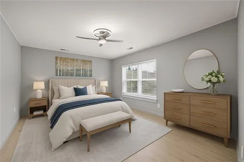 $290,000 | 1109 South Woodbury Street, Independence, MO 64050