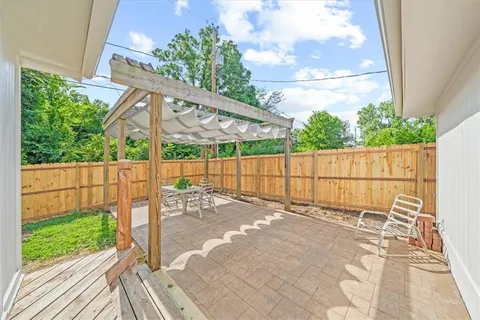 $290,000 | 1109 South Woodbury Street, Independence, MO 64050