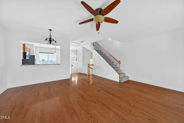 $2,200 | 4054 Yellowfield Way, Cary, NC 27518