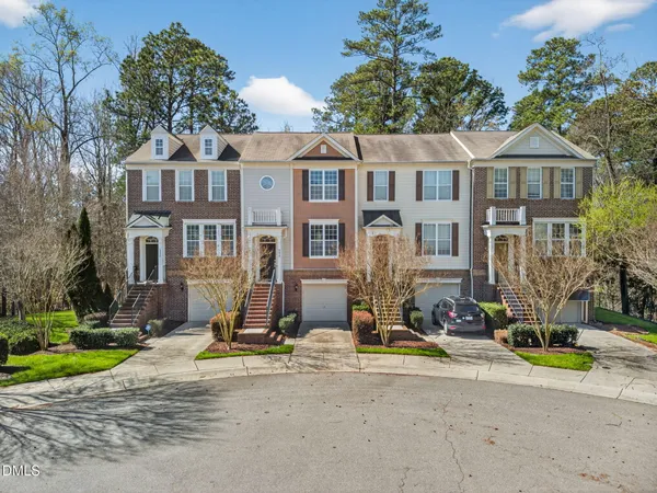 $2,200 | 4054 Yellowfield Way, Cary, NC 27518
