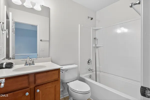 $2,200 | 4054 Yellowfield Way, Cary, NC 27518