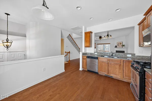 $2,200 | 4054 Yellowfield Way, Cary, NC 27518