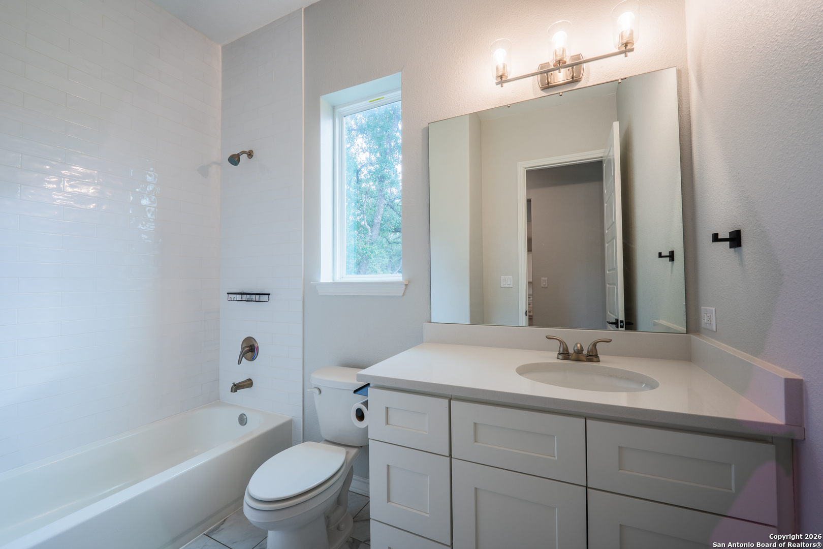 29203 Cheyenne Ridge Boerne, TX 78015 - Photo 26 of 41