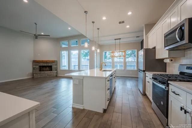 $3,800 | 29203 Cheyenne Ridge, Boerne, TX 78015