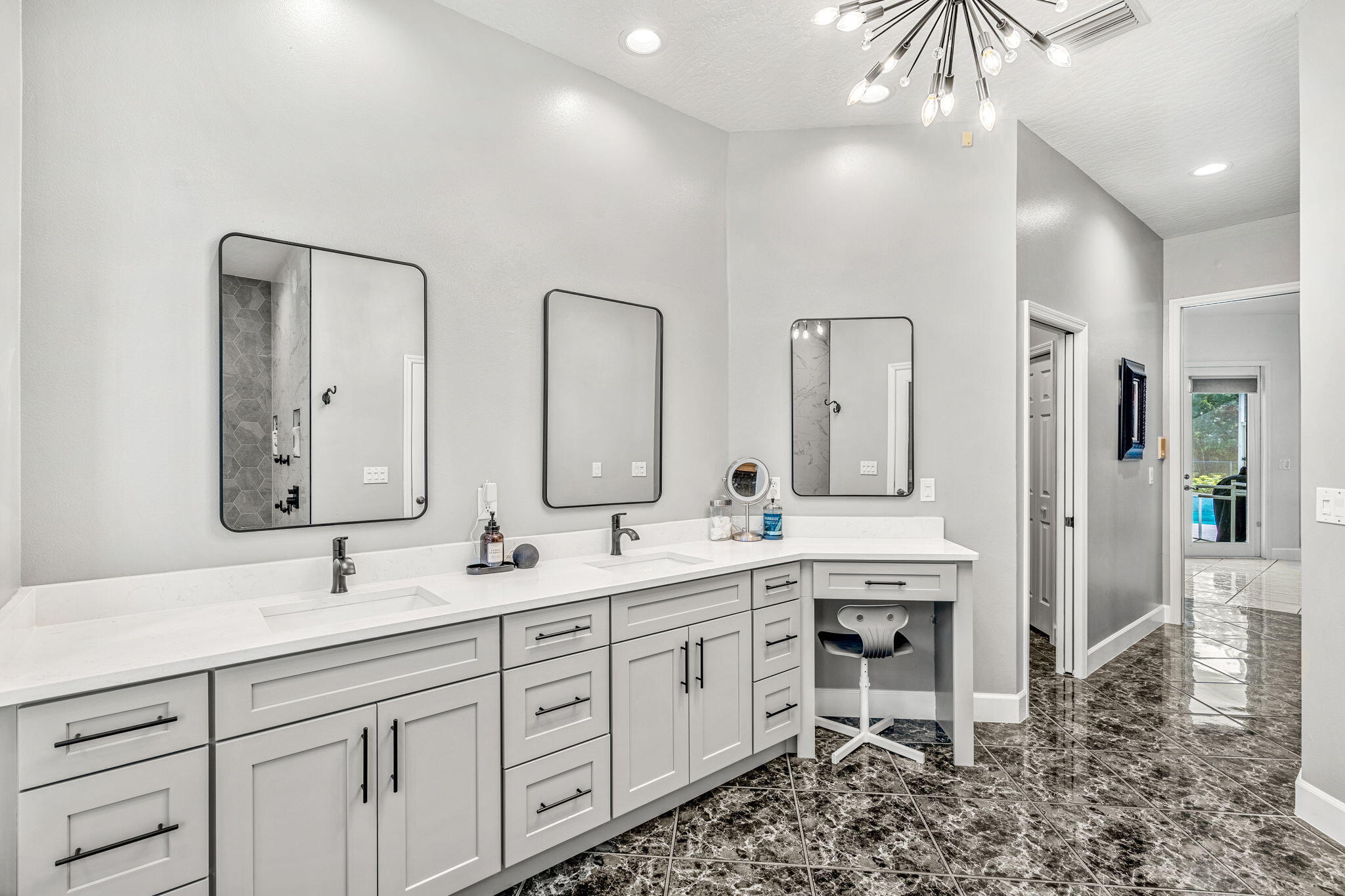 3920 Postridge Trail Melbourne, FL 32934 - Photo 18 of 34 42-web-or-mls-DSC00375-HDR