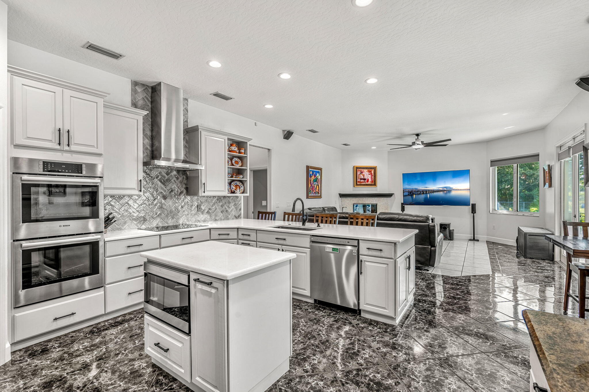 3920 Postridge Trail Melbourne, FL 32934 - Photo 9 of 34 22-web-or-mls-DSC00250-HDR