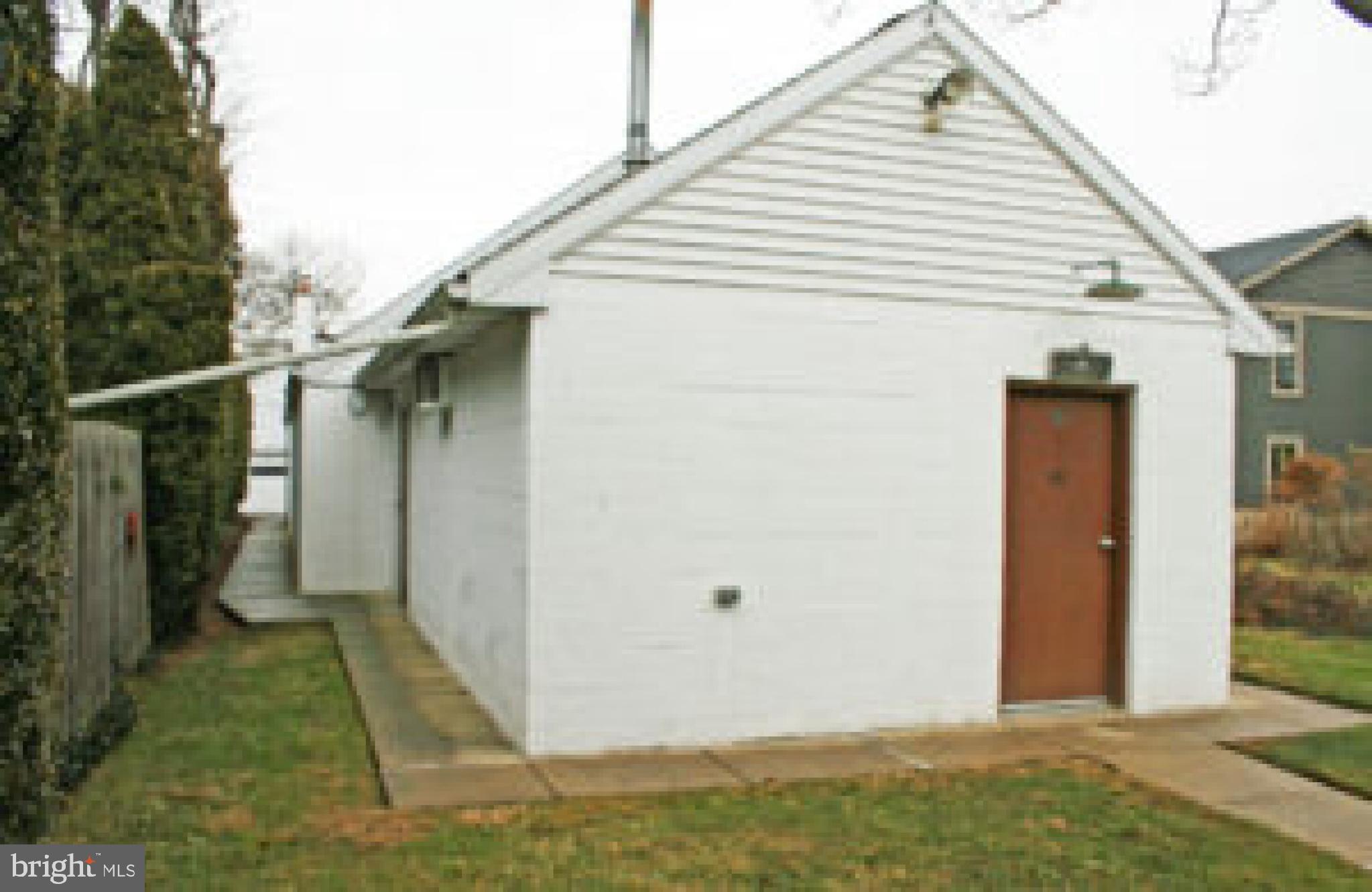 147 South Spruce Street Lititz, PA 17543 - Photo 11 of 40