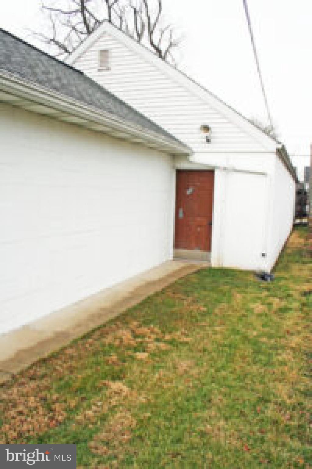 147 South Spruce Street Lititz, PA 17543 - Photo 15 of 40