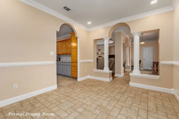 $449,900 | 2328 Farm To Market 819, Diboll, TX 75941