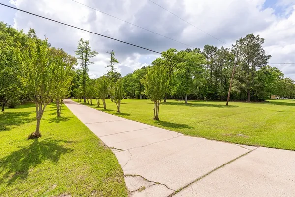 $449,900 | 2328 Farm To Market 819, Diboll, TX 75941