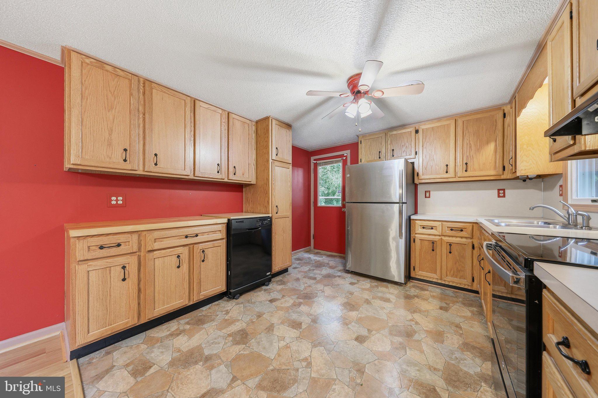 1335 Brown Road Knoxville, MD 21758 - Photo 15 of 68 Kitchen