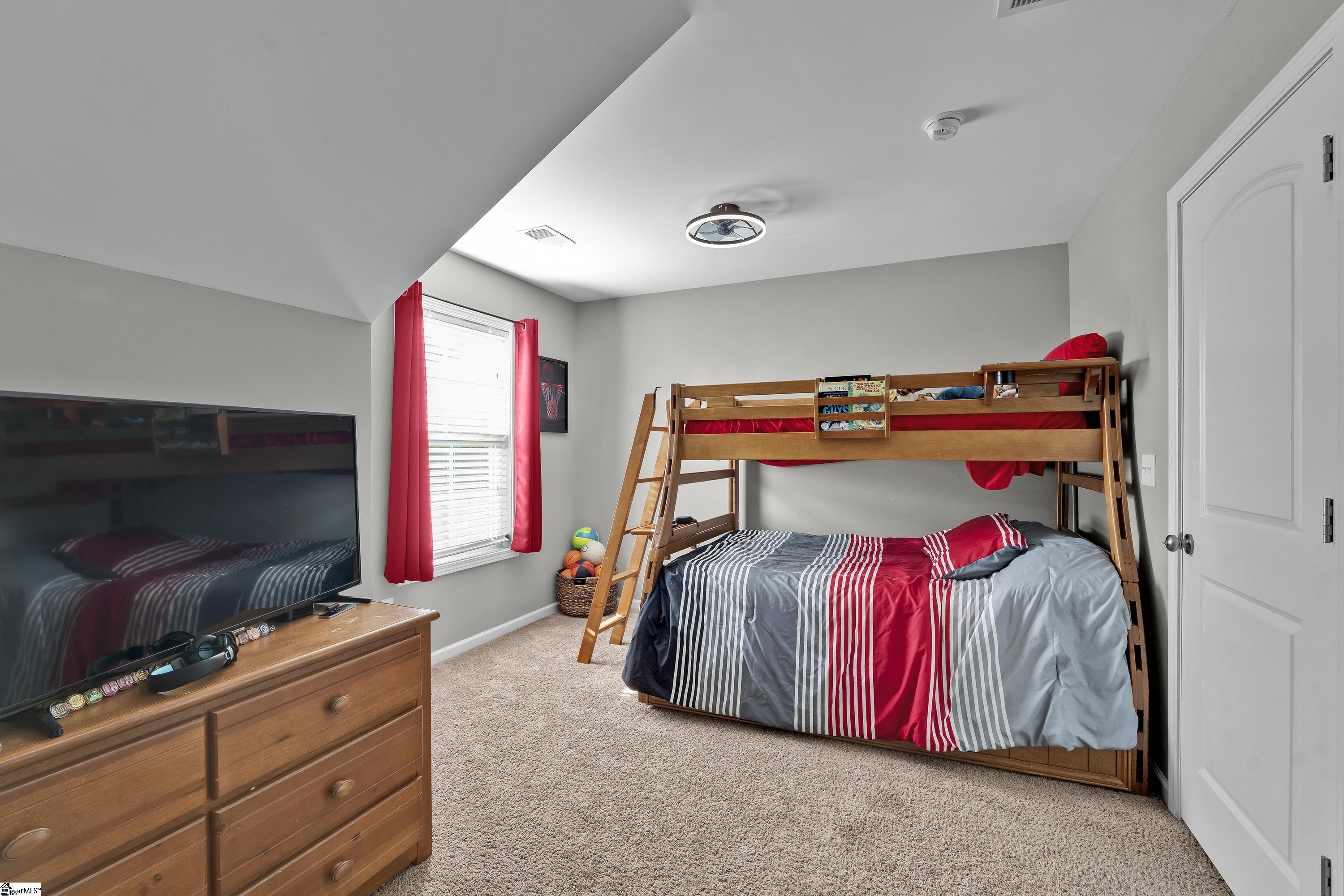 243 Castleton Circle Boiling Springs, SC 29316 - Photo 17 of 27