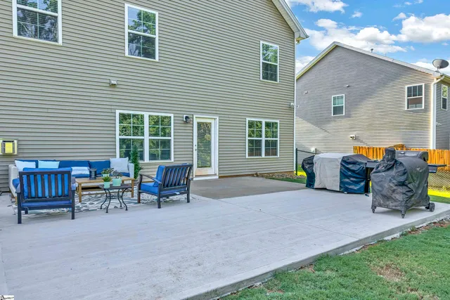 $365,000 | 243 Castleton Circle, Boiling Springs, SC 29316