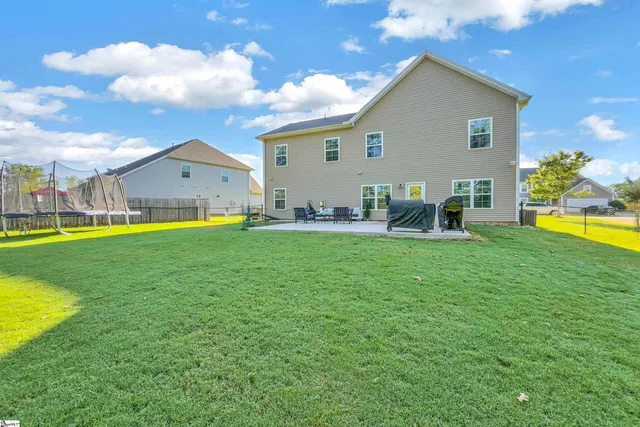 $365,000 | 243 Castleton Circle, Boiling Springs, SC 29316